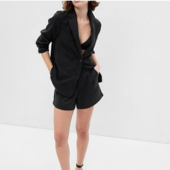 Frame One Button Pleated Linen and Lyocell Blend Blazer Women's Size 10 Black - Picture 2 of 9